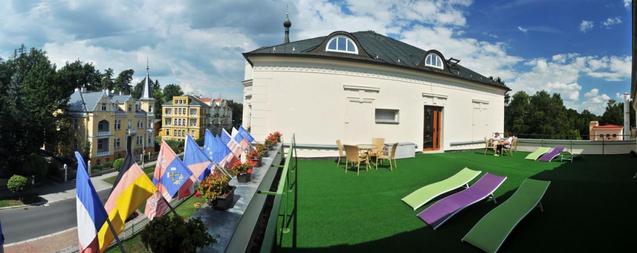 Monti Spa ฟรันทิชโกวี ลาซเน ภายนอก รูปภาพ
